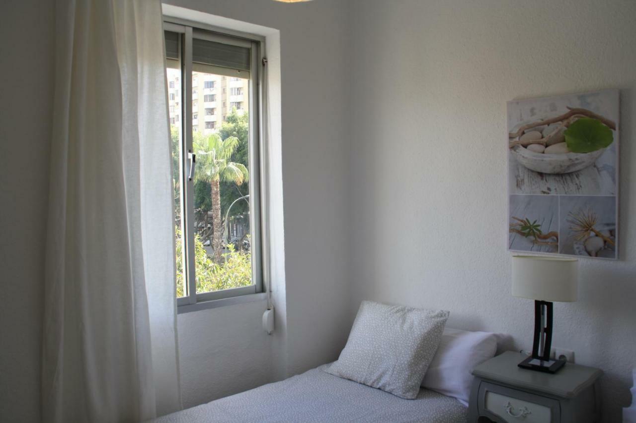 Apartamento Tía María Apartamento Málaga Exterior foto